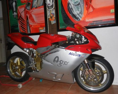 MV Agusta F4 in ORO style  